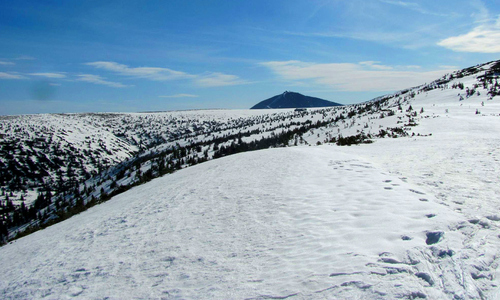 Jarní skialp bahno v Krkonoších Jarní skialp bahno v Krkonoších