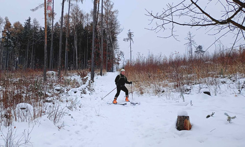 Cukrák: na lyžích z Brd do Českého krasu Cukrák: na lyžích z Brd do Českého krasu
