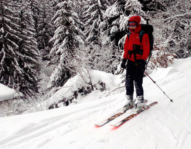 Ochránci přírody loví skialpinisty po celých Krkonoších