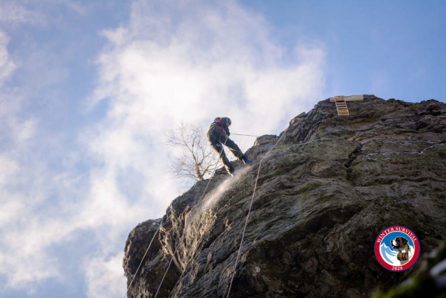 Poláci vyslali ženské družstvo do vojenského Winter Survival Jeseníky