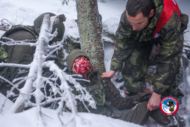 Poláci vyslali ženské družstvo do vojenského Winter Survival Jeseníky