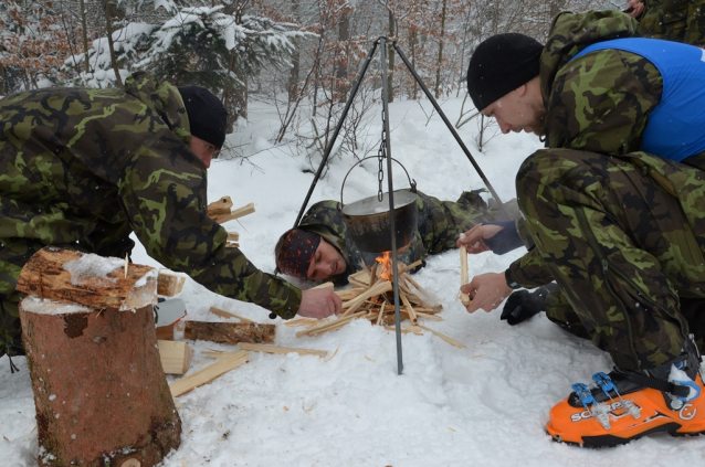 Winter Survival 3. den: lezení po skalách na Rabštejně