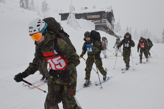 V Jeseníkách byl zahájen extrémní armádní závod Winter Survival