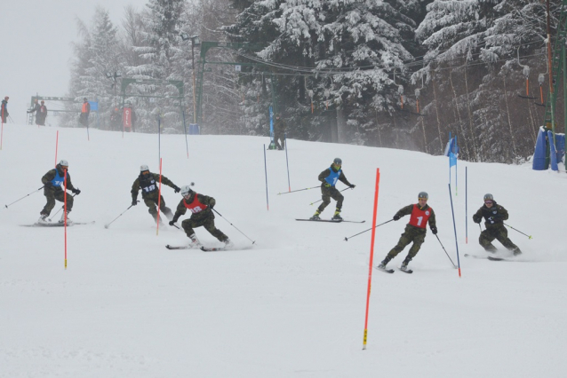 Winter Survival 3. den: lezení po skalách na Rabštejně