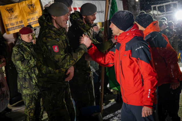 Vojenský Winter Survival vyhráli hasiči