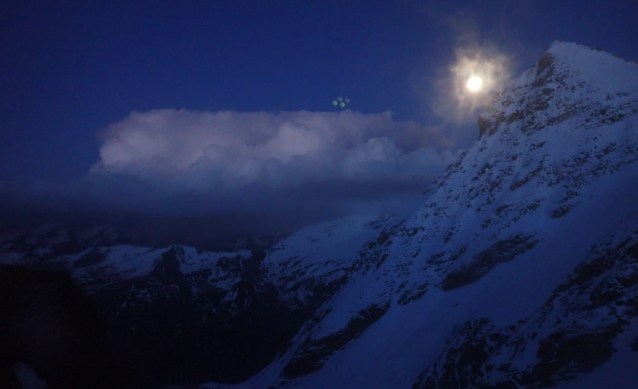 Jarní skialpová túra přes vysoká sedla v Hohe Tauern od Glockneru ke Klockerin