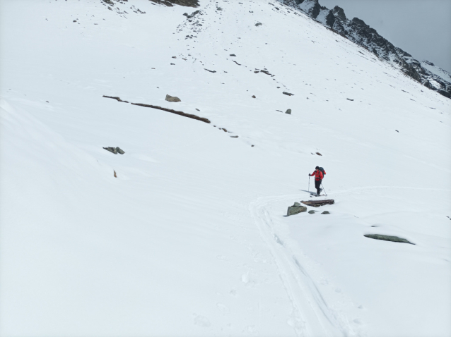 Jarní skialpová túra přes vysoká sedla v Hohe Tauern od Glockneru ke Klockerin