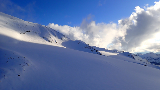 Jarní skialpová túra přes vysoká sedla v Hohe Tauern od Glockneru ke Klockerin