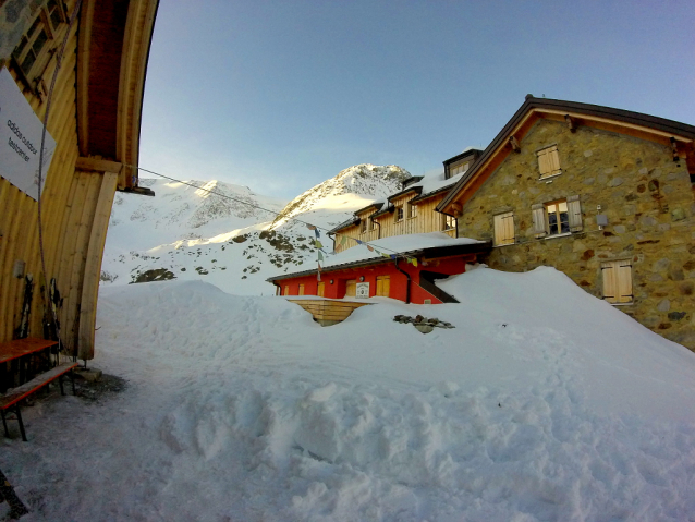 Bliggspitze, klasický jarní skialp v Ötztalských Alpách 