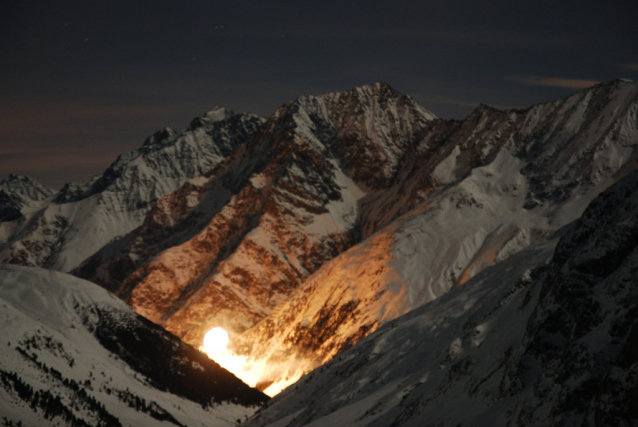 Start of ski season in the Ötztal Alps