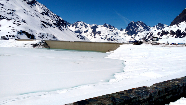 Wiesbadener Hütte pod Piz Buin