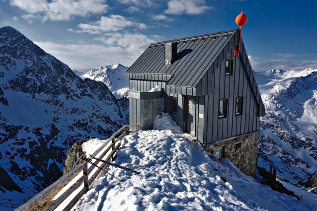 Skialpinistický přechod Stubaiských Alp