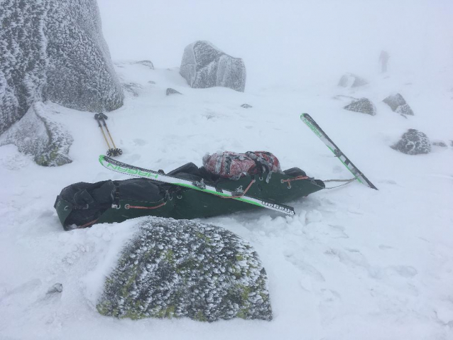 Dvojice podchlazených skialpinistů zemřela poblíž Chopku