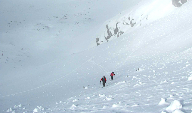 Furkotské Solisko na lyžích dolů na západ