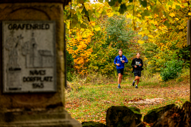 10. narozeniny půlmaratonu Český les oslavili místní běžci - premiant Královec a trojkorunka Holá