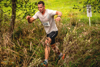 Přes tolik bláta jsme ještě neběželi, těšili se v záři podzimního slunce na Česko-německém půlmaratonu v Nemanicích Přes tolik bláta jsme ještě neběželi, těšili se v záři podzimního slunce na Česko-německém půlmaratonu v Nemanicích