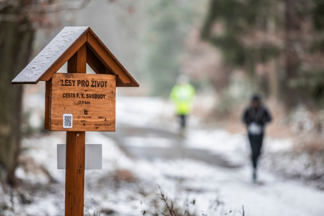 Fejfar kraloval adventnímu terénnímu maratonu z Prahy přes Brdy do Dobříše