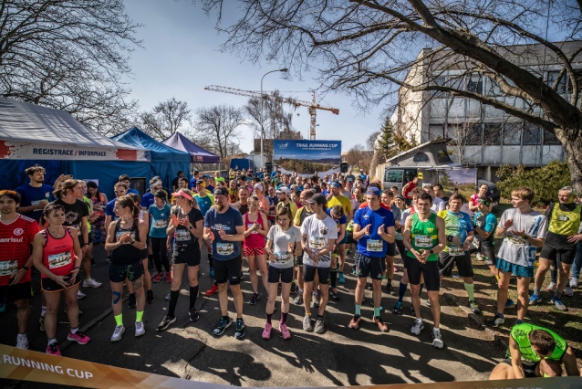 Na změněné trati nezměněný vítěz: Trail Praha vyhrál Fejfar