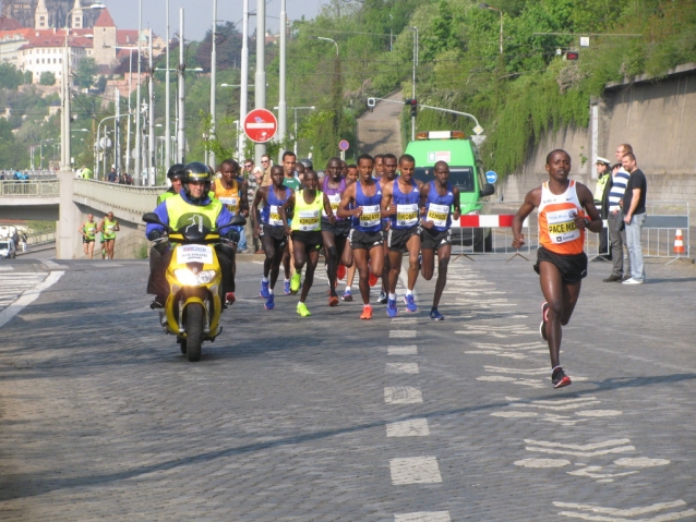 Prague Marathon 2015: Rhapsody in Blue