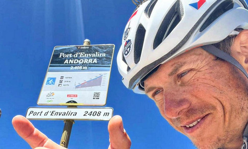 Polman oznámil, že vyhrál nejdelší cyklistický závod, ale byl diskvalifikován