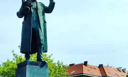 Stupidní článek o Maršálu Koněvovi Stupidní článek o Maršálu Koněvovi