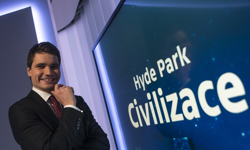 Proč běží Daniel Stach do Třeboně? Protože je tu doma! Proč běží Daniel Stach do Třeboně? Protože je tu doma!