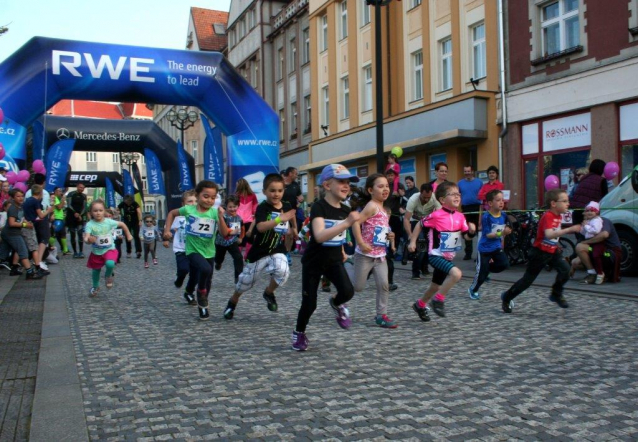 Konečně! Night Run odstartoval v Hradci Králové