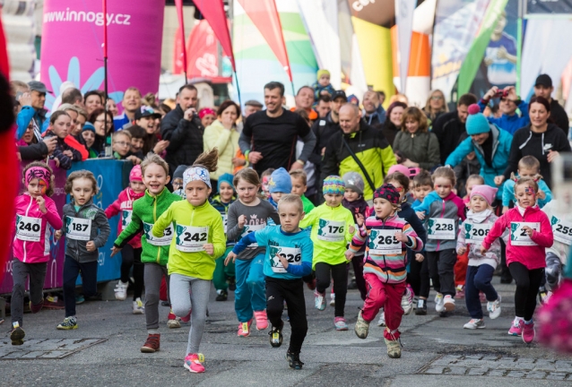 Night Run Hradec Králové vyhráli Majoroš a Metelková