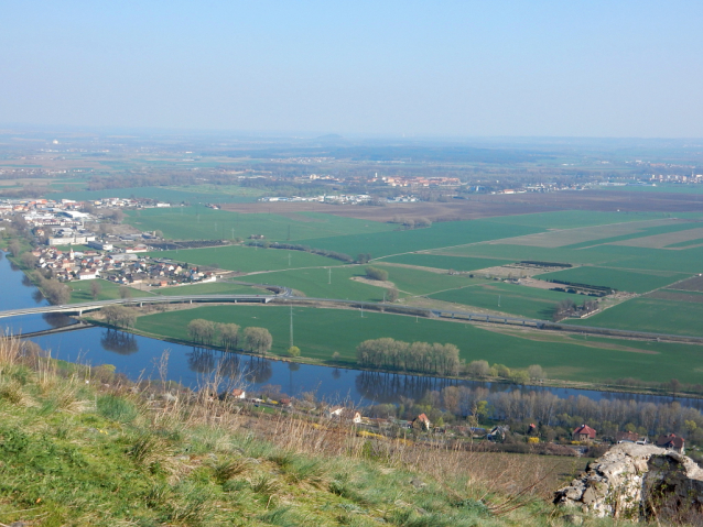 Labe - vodácký průvodce a kilometráž