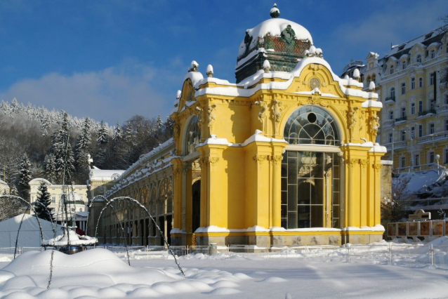 Sjezdovky, běžky a lázně v Mariánských Lázních