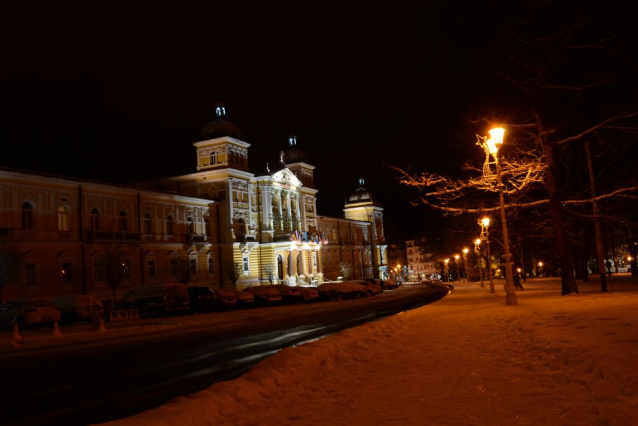 Sjezdovky, běžky a lázně v Mariánských Lázních