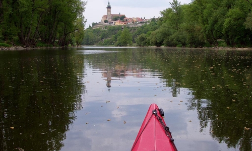 Zimní výlet po Labi na kajaku Zimní výlet po Labi na kajaku