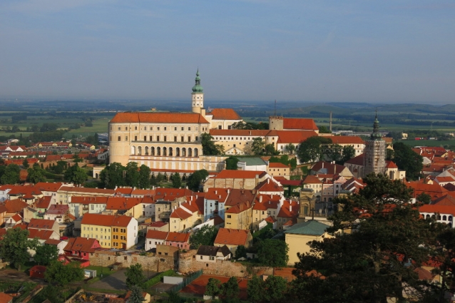 Vinobraní na Znojemsku je v plném proudu