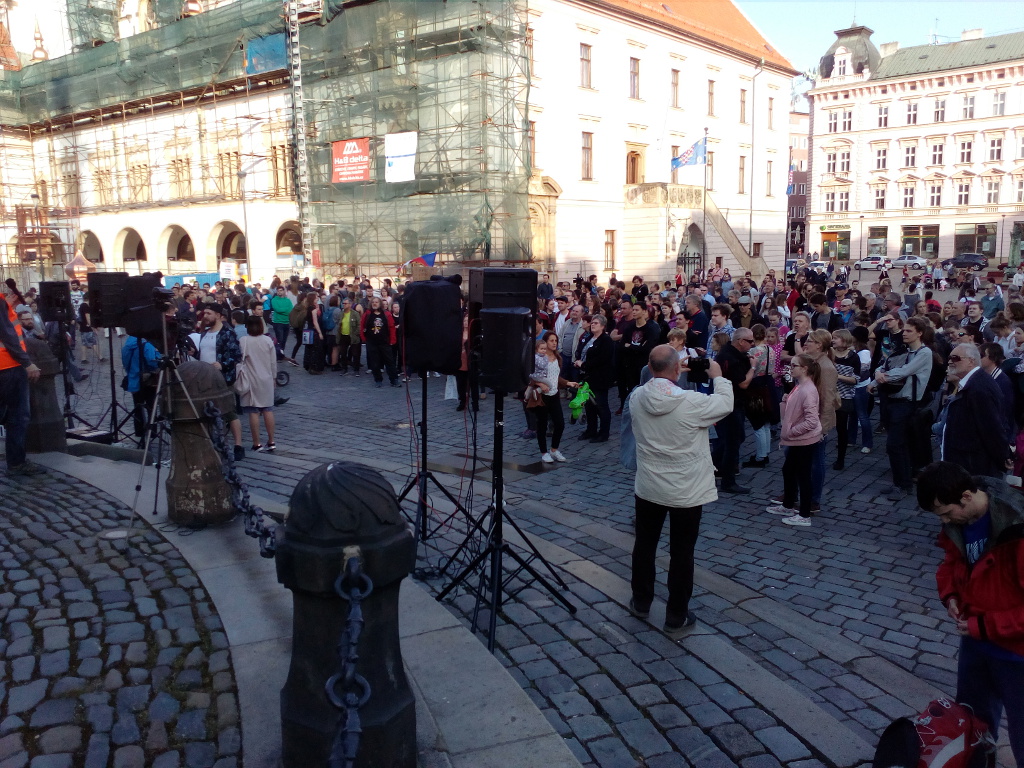 Olomouc, demonstrace proti Andreji Babišovi.