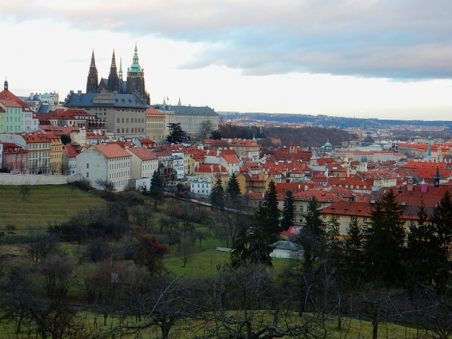 Pražský hrad je nám drahý?