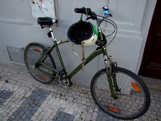 VIDEO: Bike to Heaven in Prague