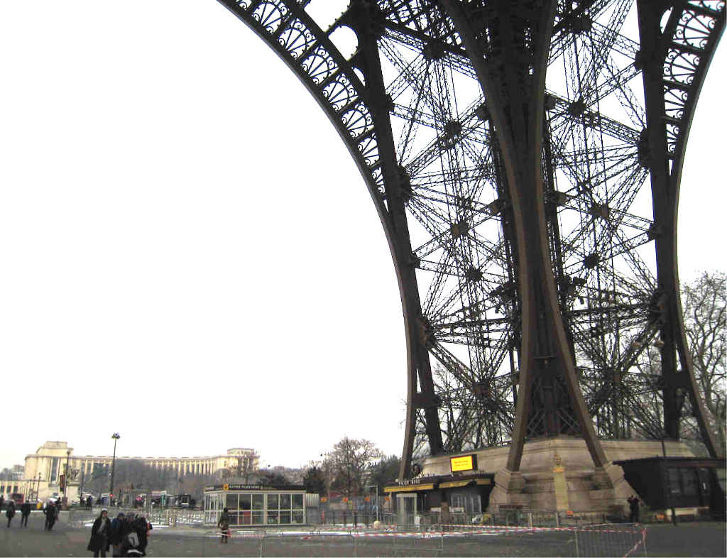 Konstrukce Eiffelovy věže.