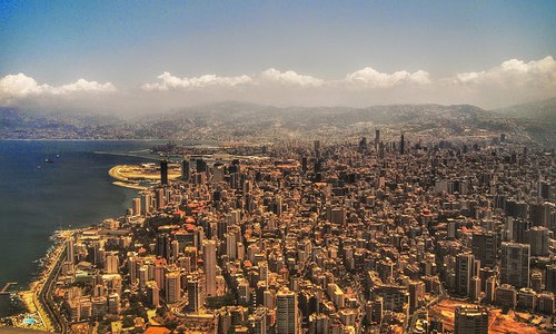 Bejrút je hlavní město Libanonu 