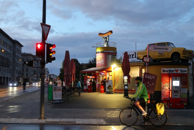 Berlin Wall Bike Tour aneb na kole po Berlínské zdi