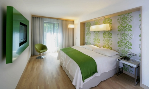 NH Hoteles v Praze a Olomouci