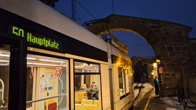 Linecká pouť po adventních trzích pěšky i tramvají