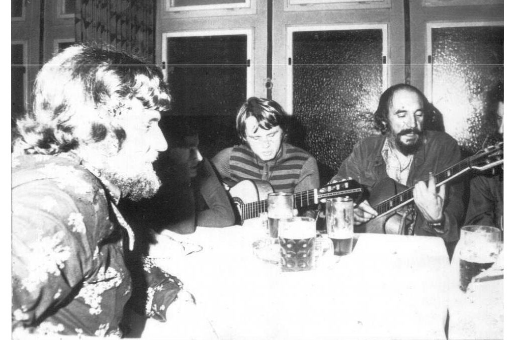 Ladislav Frank Nykl (vlevo) a Wabi Ryvola (vpravo). Porta Sokolov 1972.
