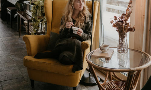 Jak pečovat o zahradní stoly? Zjistěte to již před sezonou Jak pečovat o zahradní stoly? Zjistěte to již před sezonou