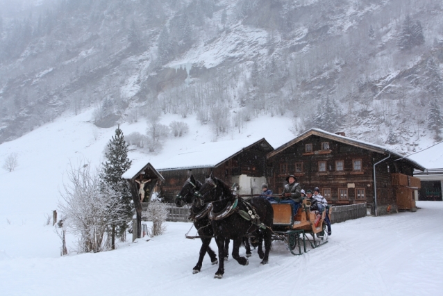 Großarl-Dorfgastein: lyže, sáňky a alpská idyla