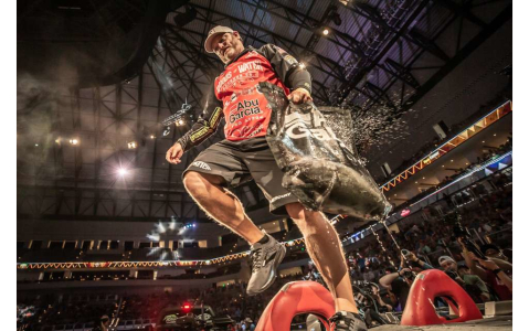 Mercury Marine Pro Team angler Hank Cherry wins second consecutive Bassmaster Classic championship