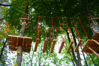 Lanový park na břehu Otavy