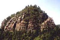 Berg Heil! V podhradí. Berg Heil! V podhradí.