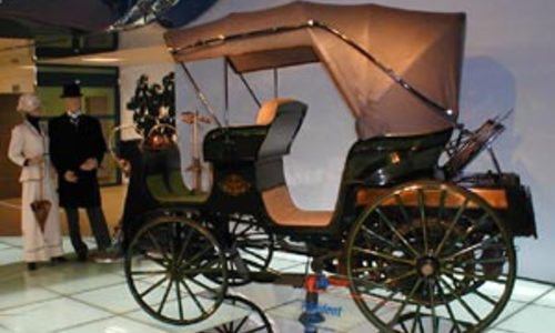 Objevte svět aut v Kopřivnici Objevte svět aut v Kopřivnici