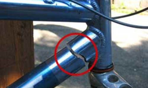 Prasklý rám Giant Prasklý rám Giant