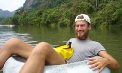 Tubing v Laosu Tubing v Laosu
